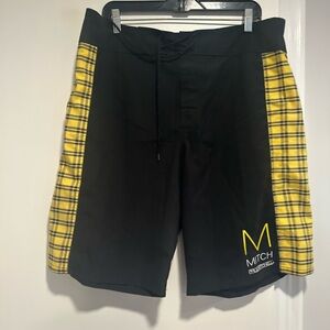 Paul Mitchell Sz: XL Black & Yellow Plaid Lightweight Board Shorts Swim Trunks.
